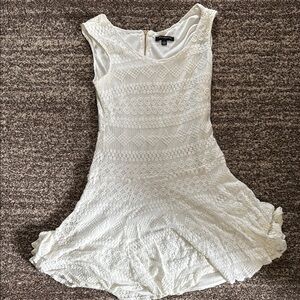 Elegant White Lace Dress
